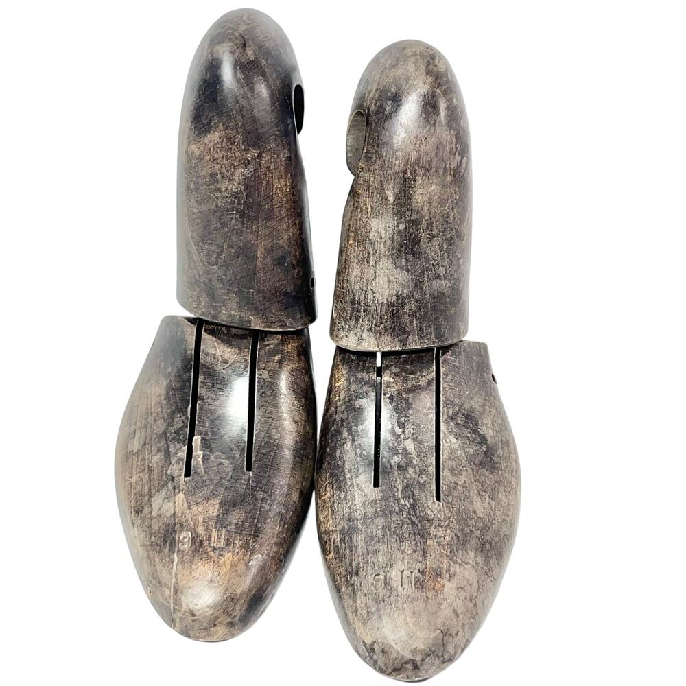 Vintage Pair of Lasts Wooden Shoe Tree Mold Stretcher Form Insert 11" - Picture 2 of 15
